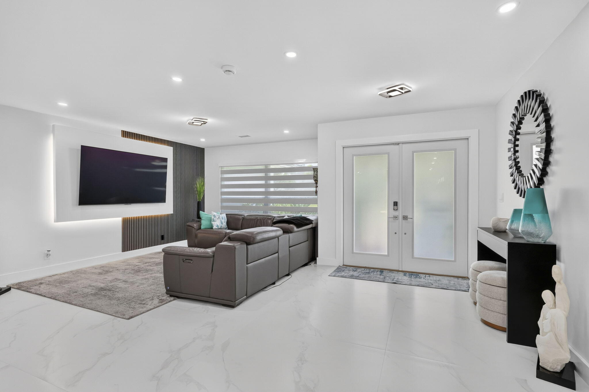 1390 PINE VALLEY Drive