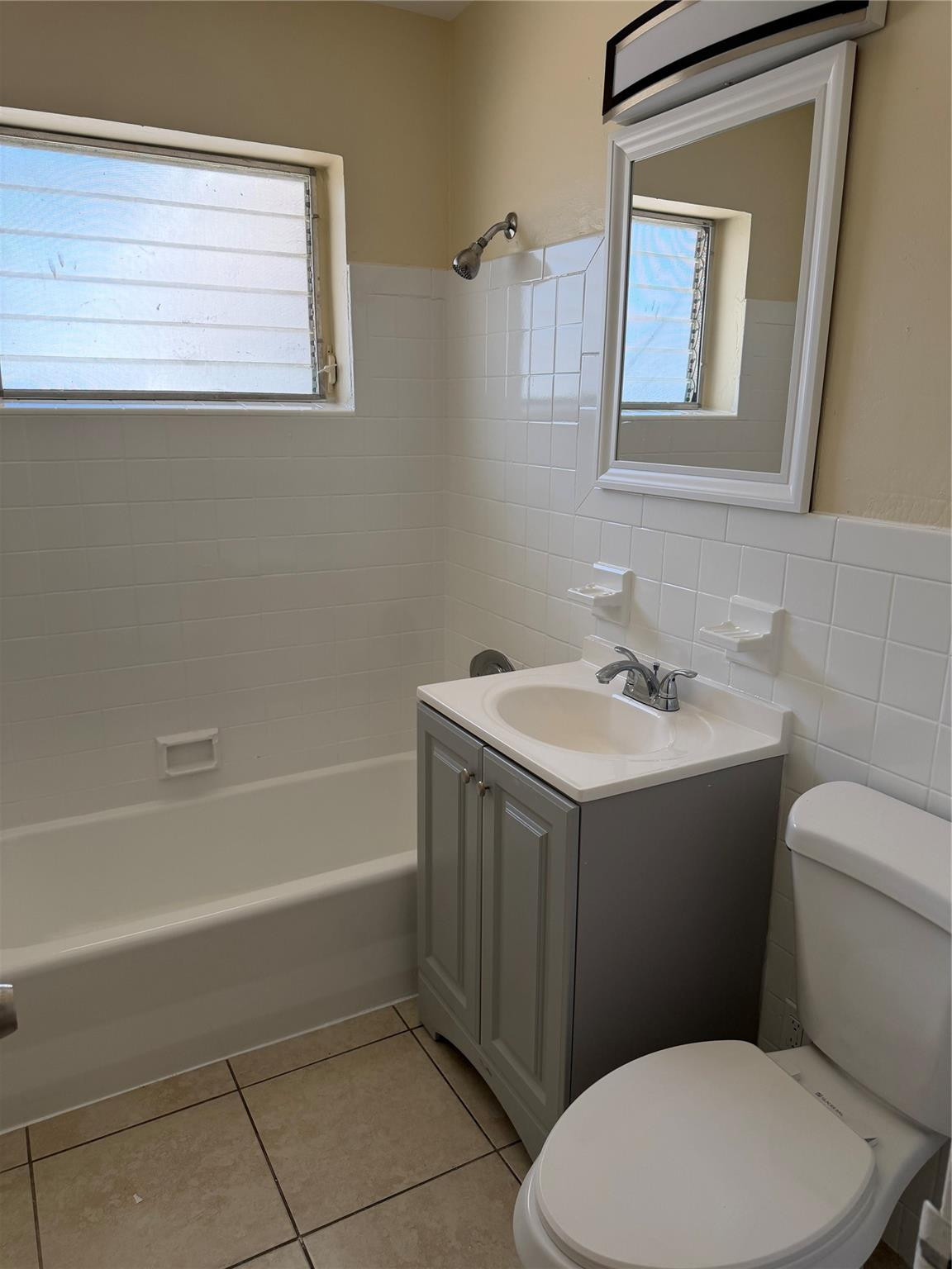 Crestview 30-16 B - Residential Lease