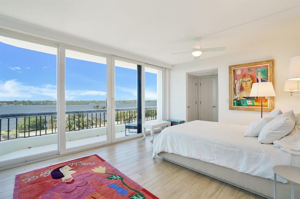 BEACH POINT CONDO - Residential