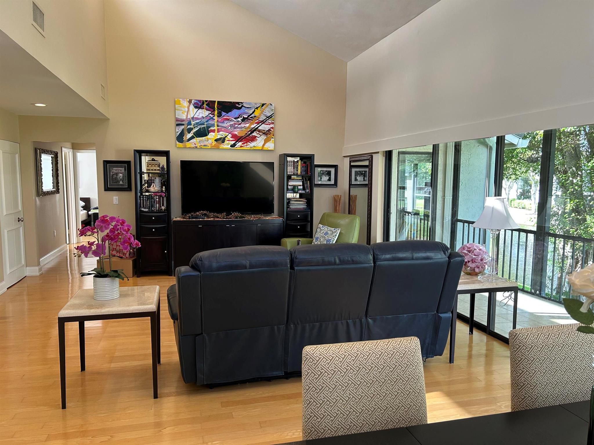 WILLOWWOOD GARDENS CONDO - Residential