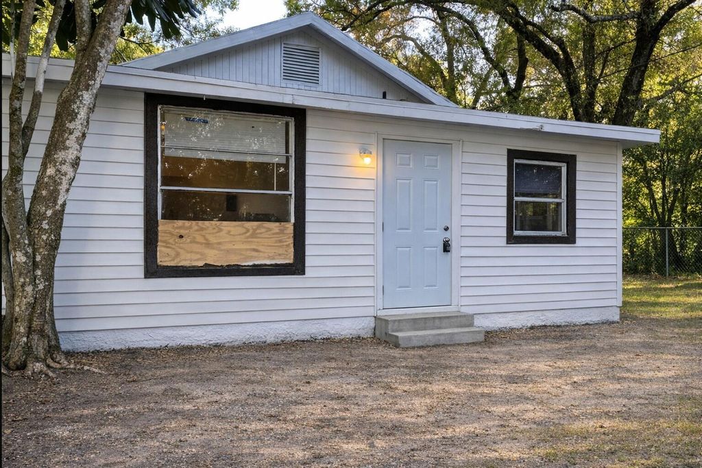 Photo of 1310 Atlantic Avenue #A-b, Fort Pierce, FL 34950 (MLS # B26014912)