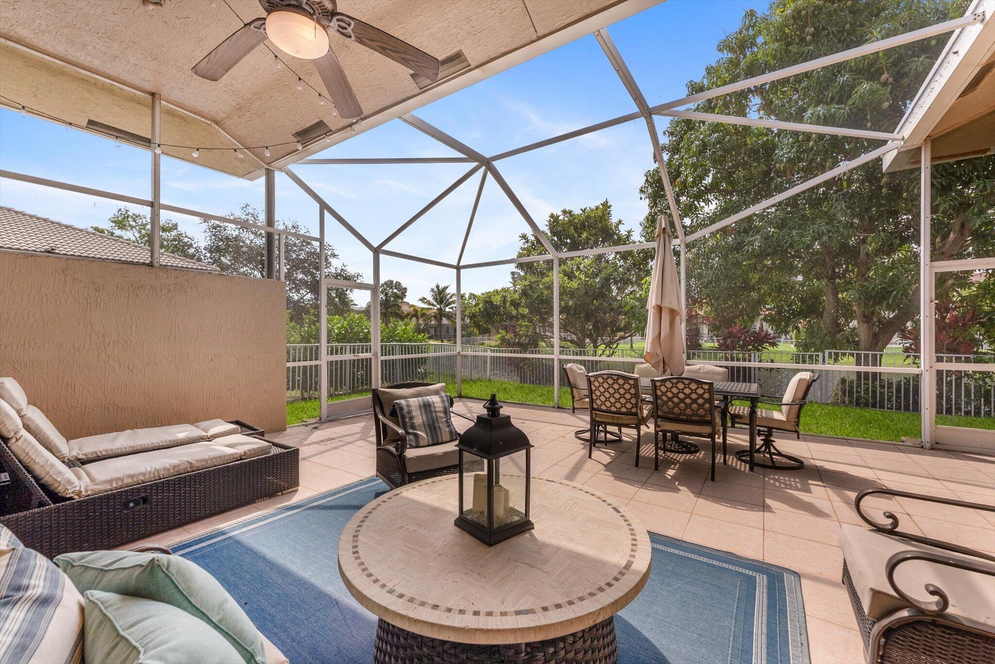 WYNDHAM LAKES WEST - Residential