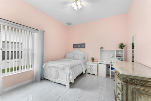 Tiny photo for 12420 NW 50th Place, Coral Springs, FL 33076 (MLS # B26025772)