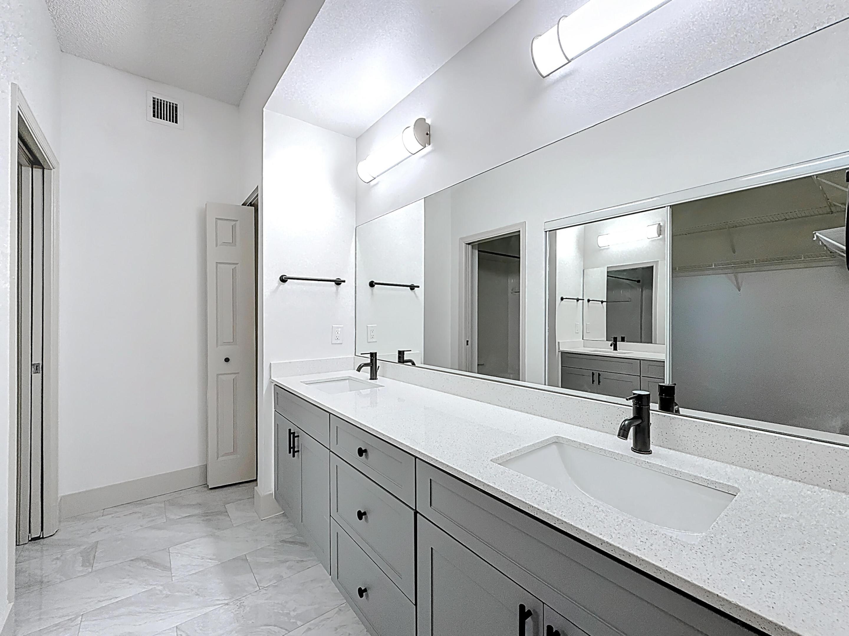 Melrose Apartments - Residential Lease