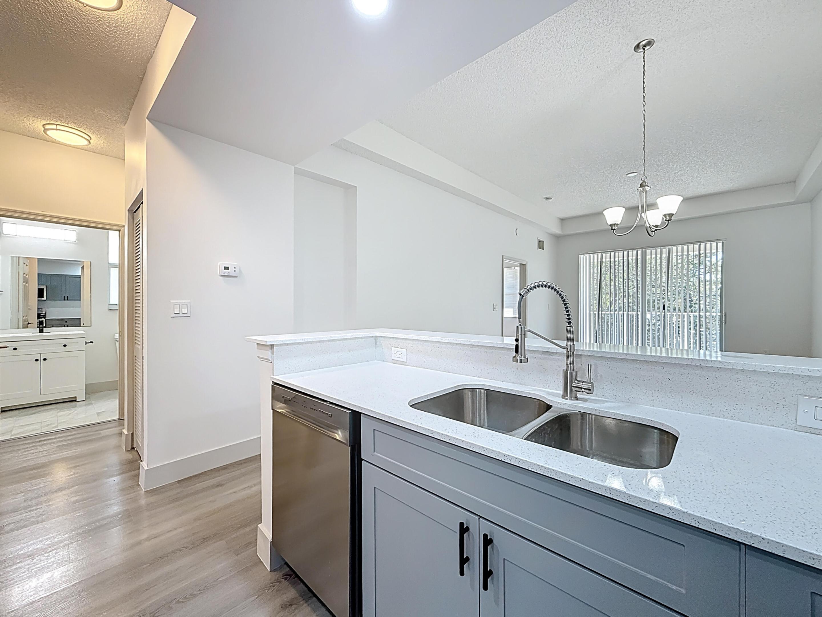 Melrose Apartments - Residential Lease