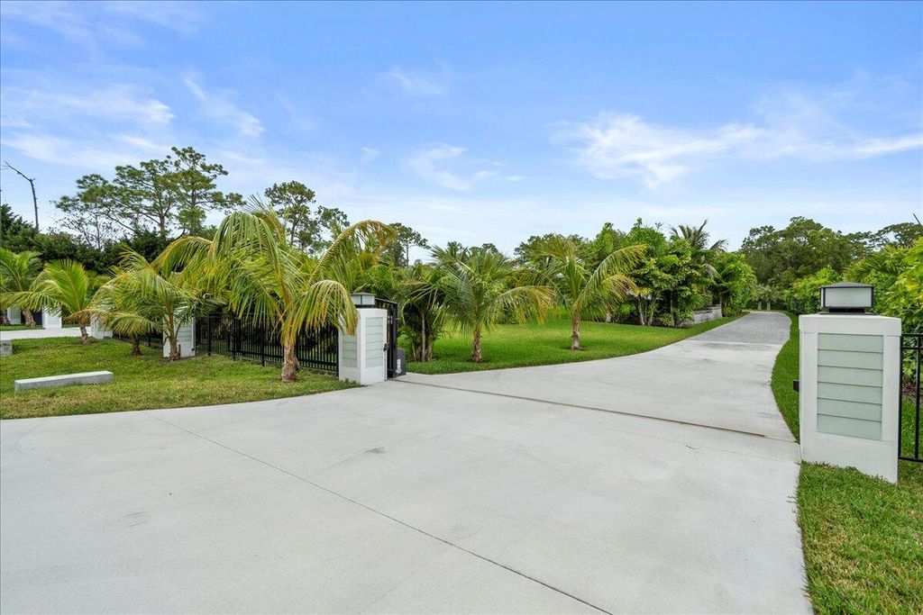 Photo of 12875 157th Street N, Jupiter, FL 33478 (MLS # R11160108)