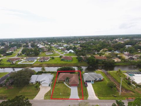 A home in Port St Lucie