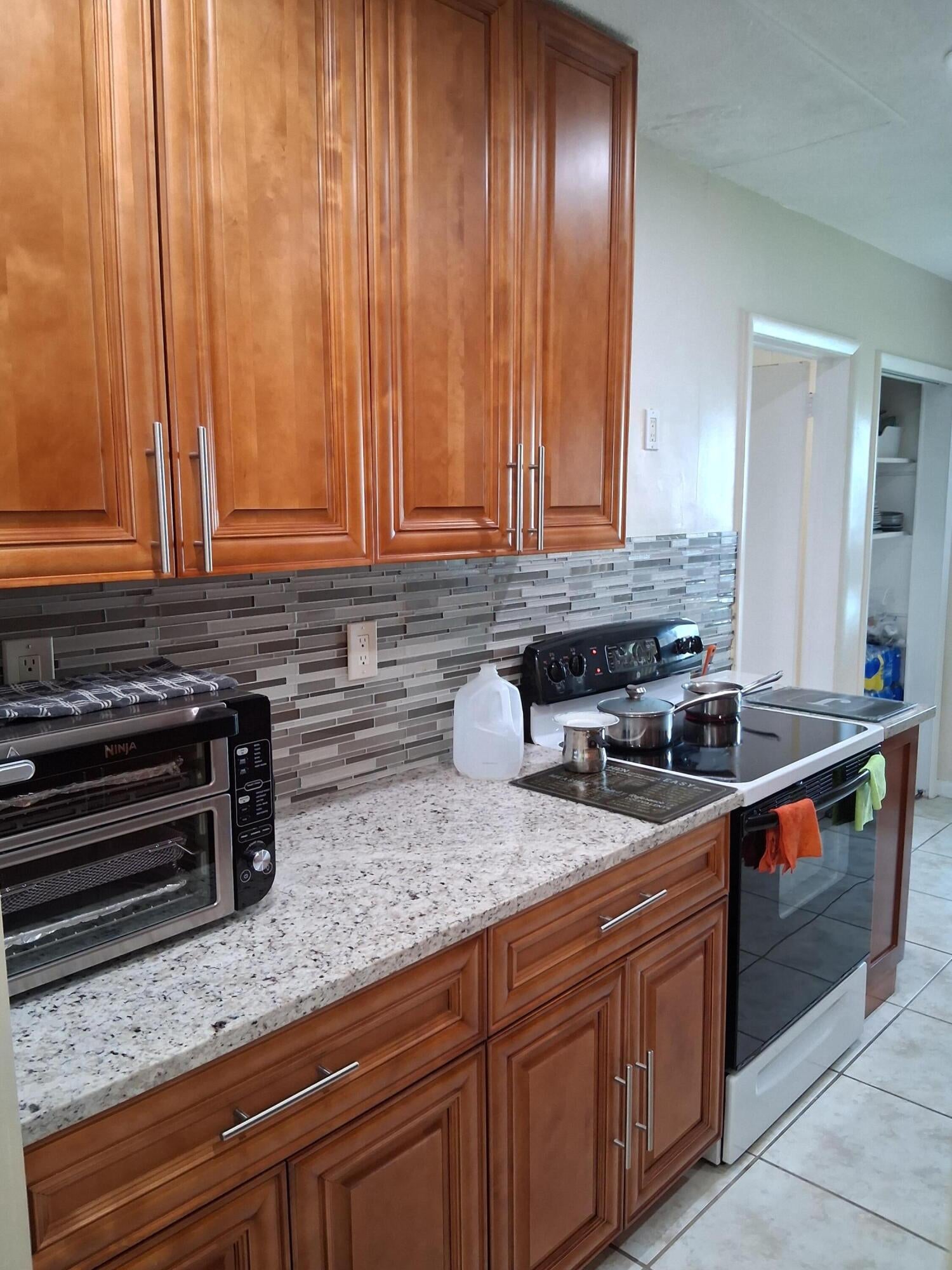 4250 NW 49TH Terrace