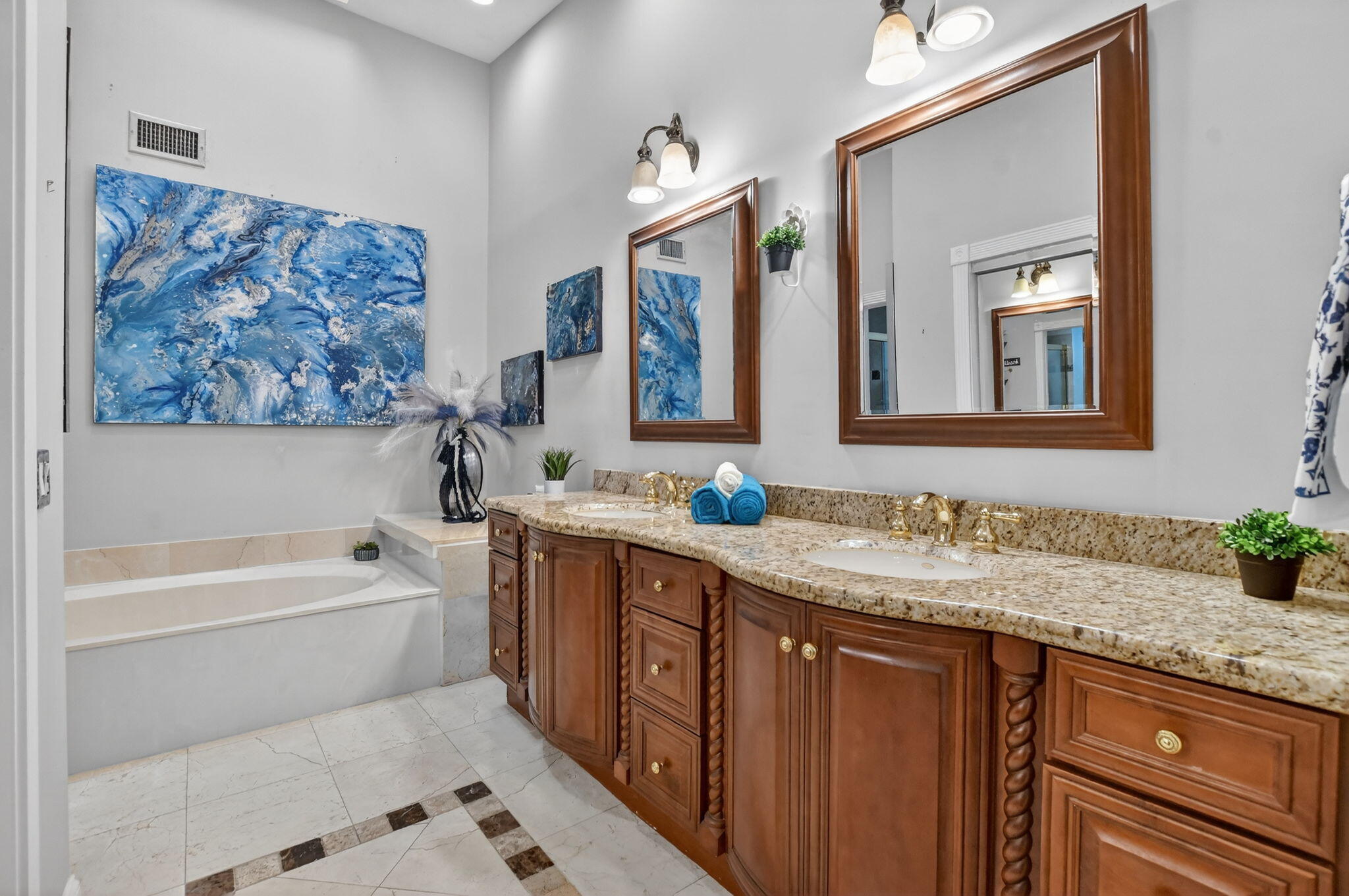 VILLAS OF DEER CREEK - Residential