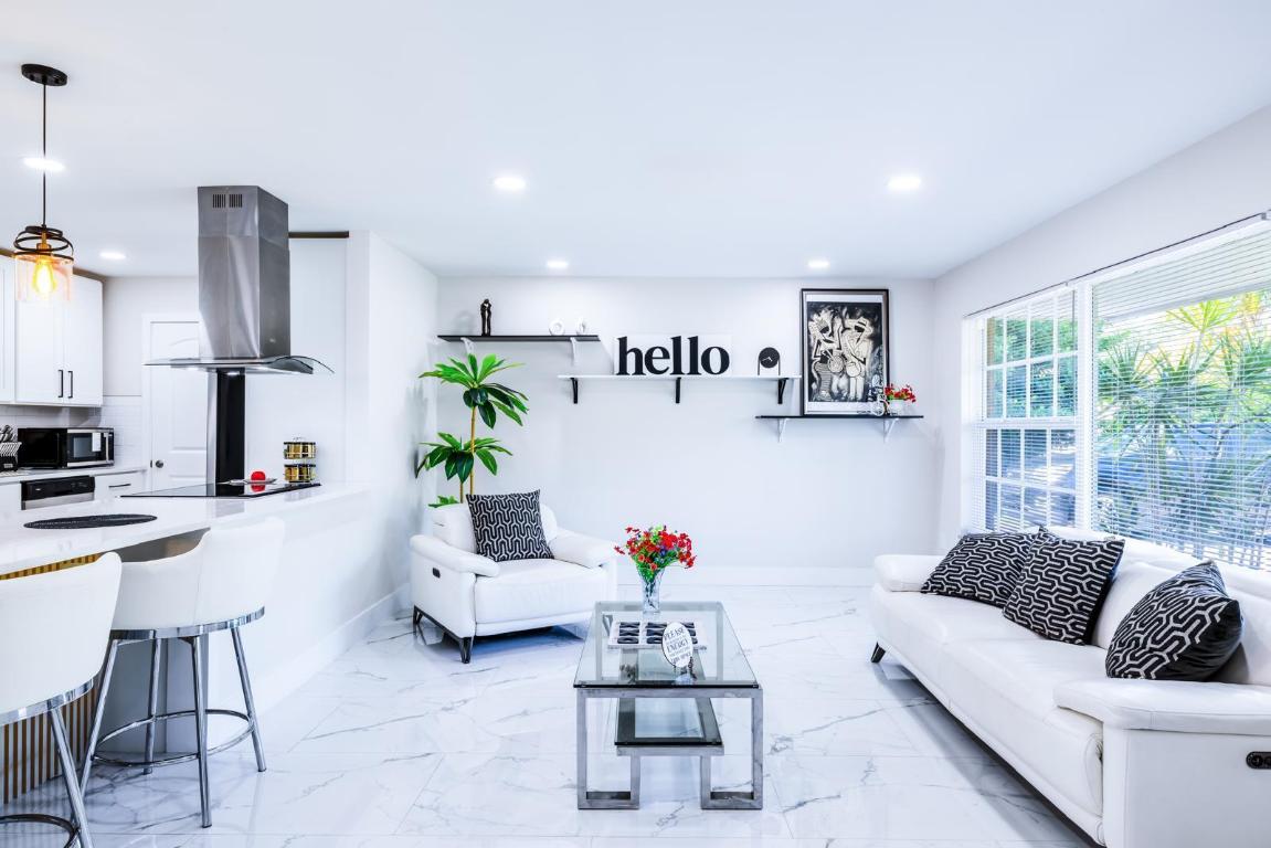 FOREST ESTATES IN - Residential