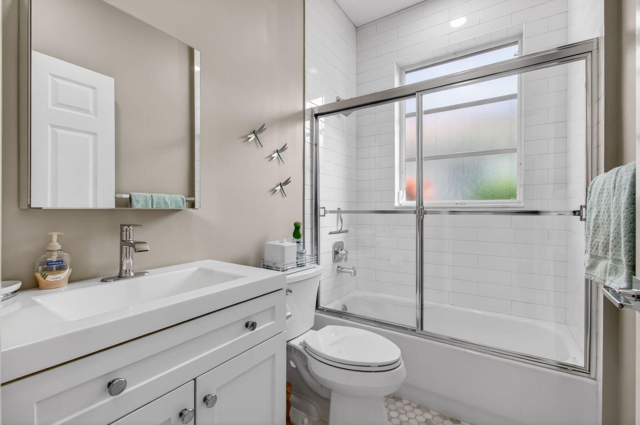 MAJESTIC ISLES - Residential