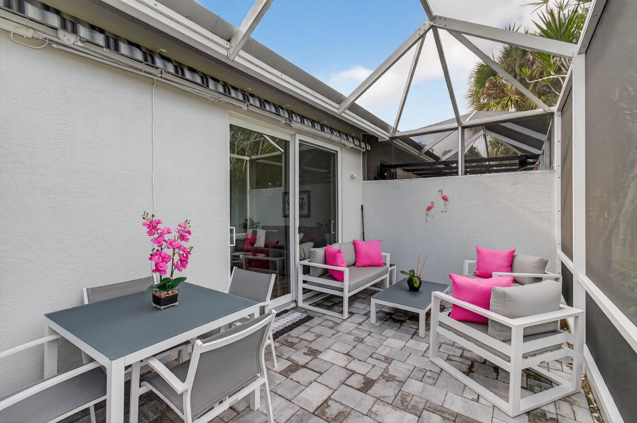 MAJESTIC ISLES - Residential