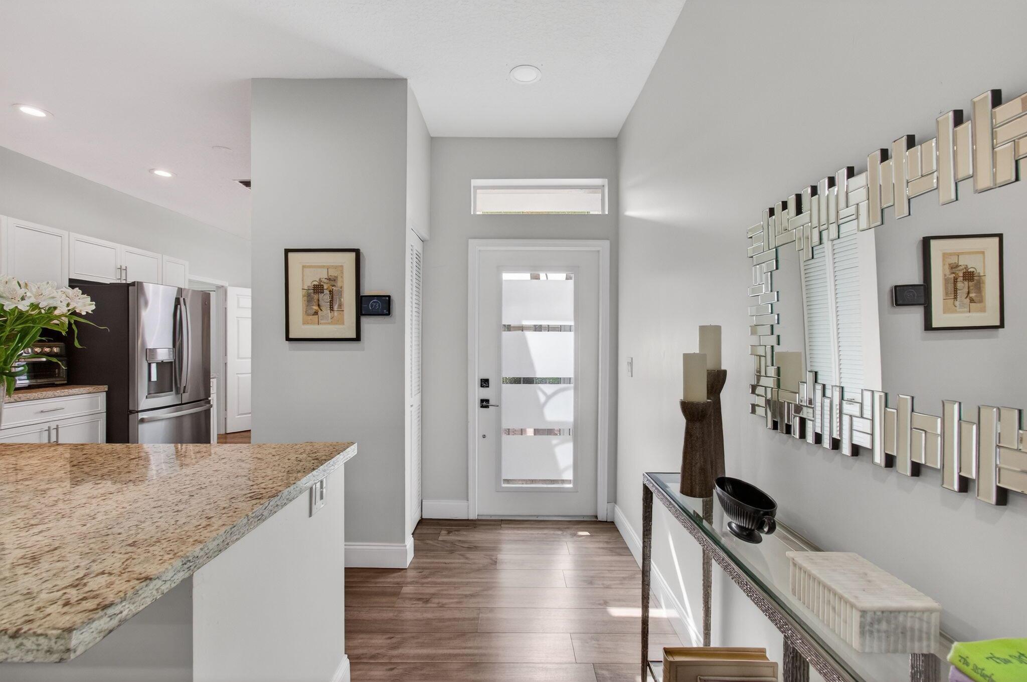 MAJESTIC ISLES - Residential