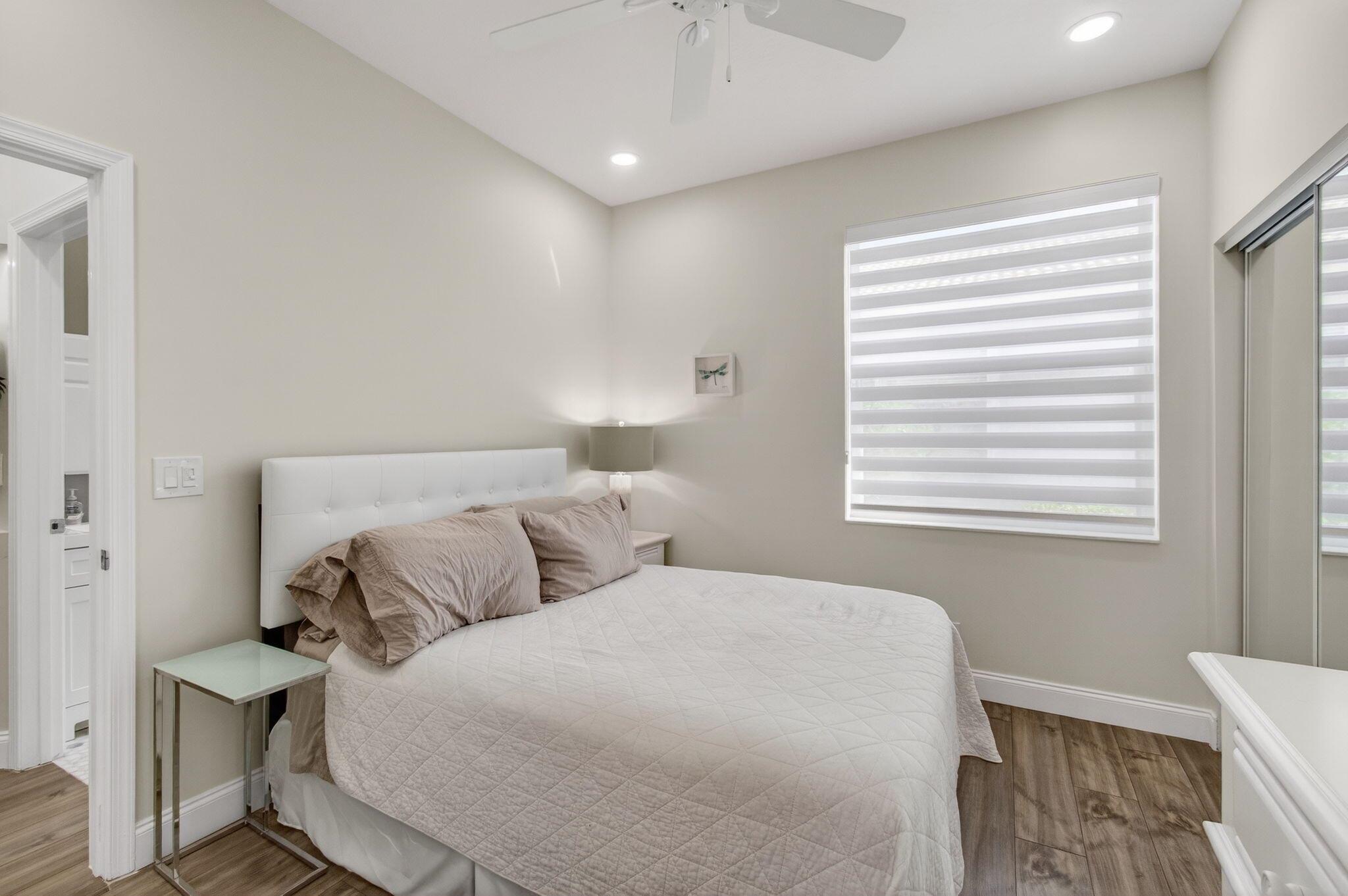 MAJESTIC ISLES - Residential