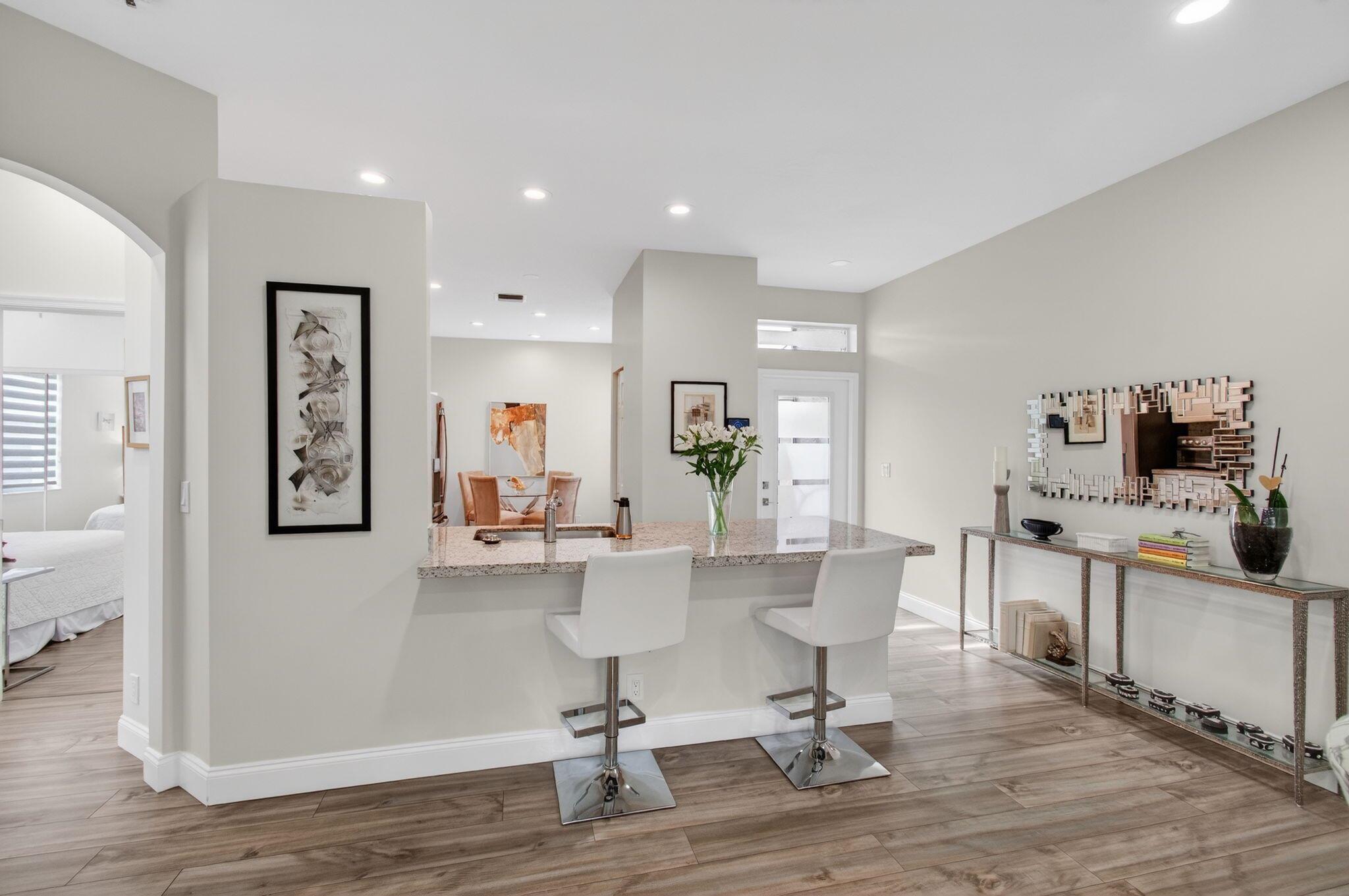 MAJESTIC ISLES - Residential