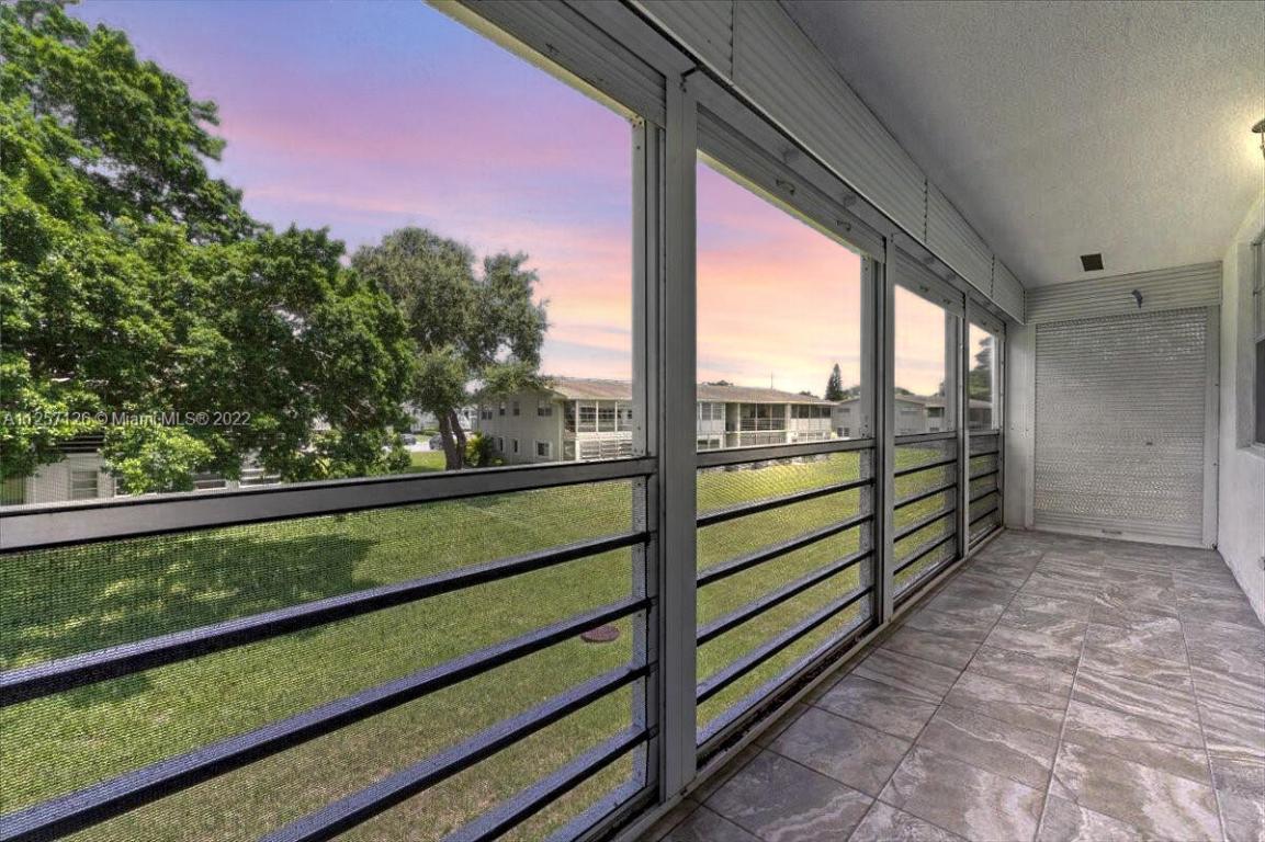 FARNHAM M CONDO - Residential