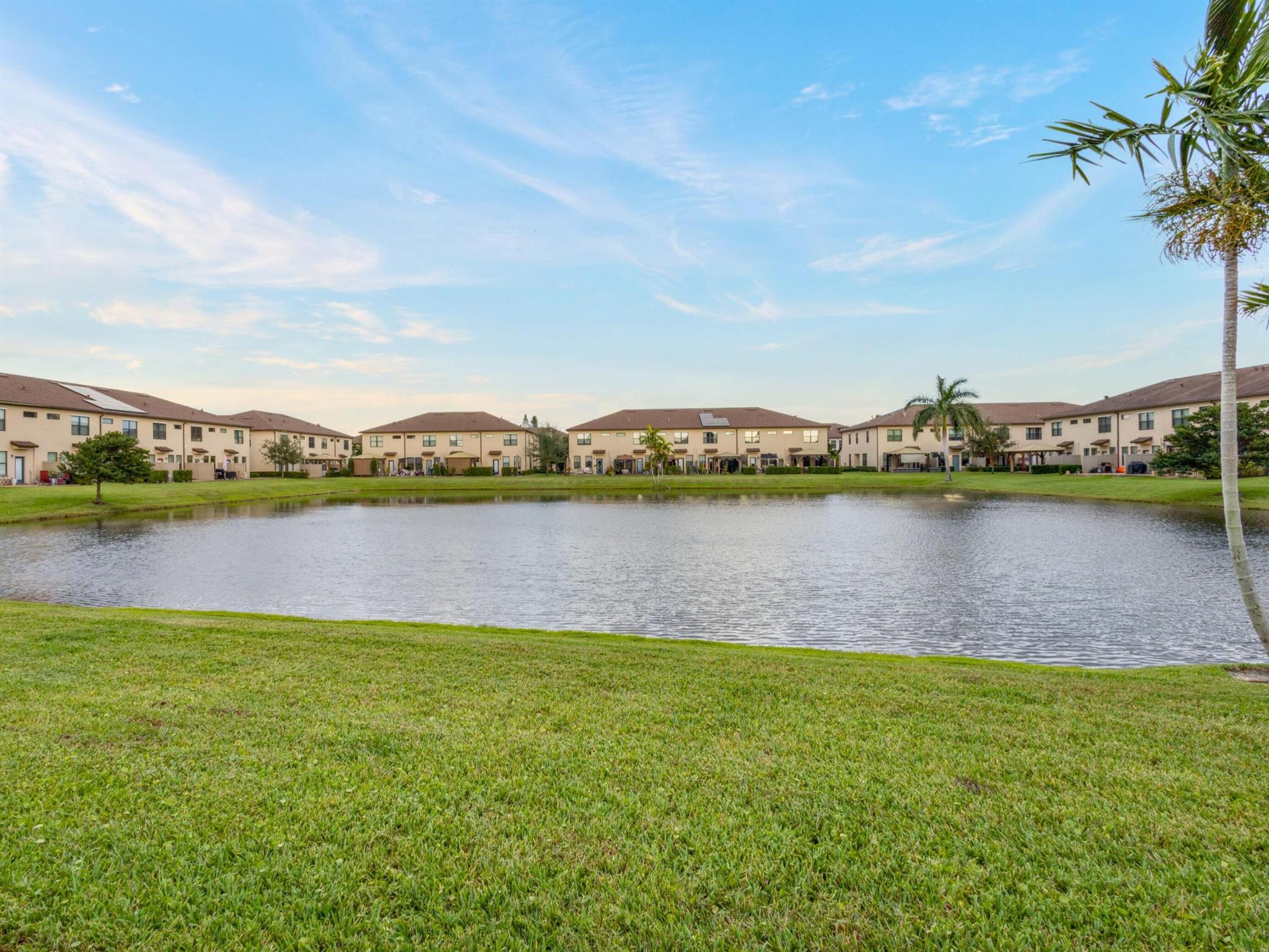 PRESTON SQUARE - Residential Lease