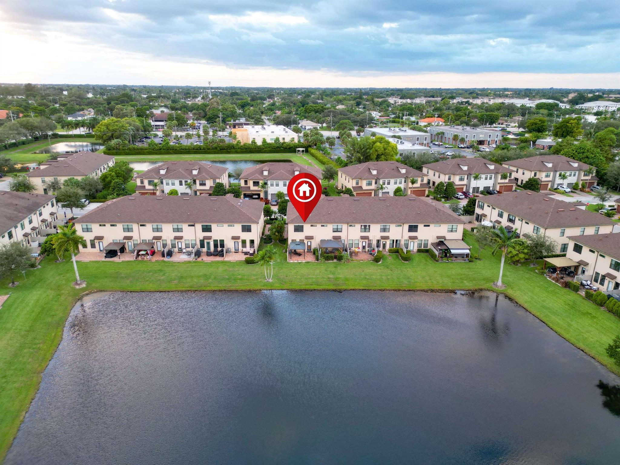 PRESTON SQUARE - Residential Lease