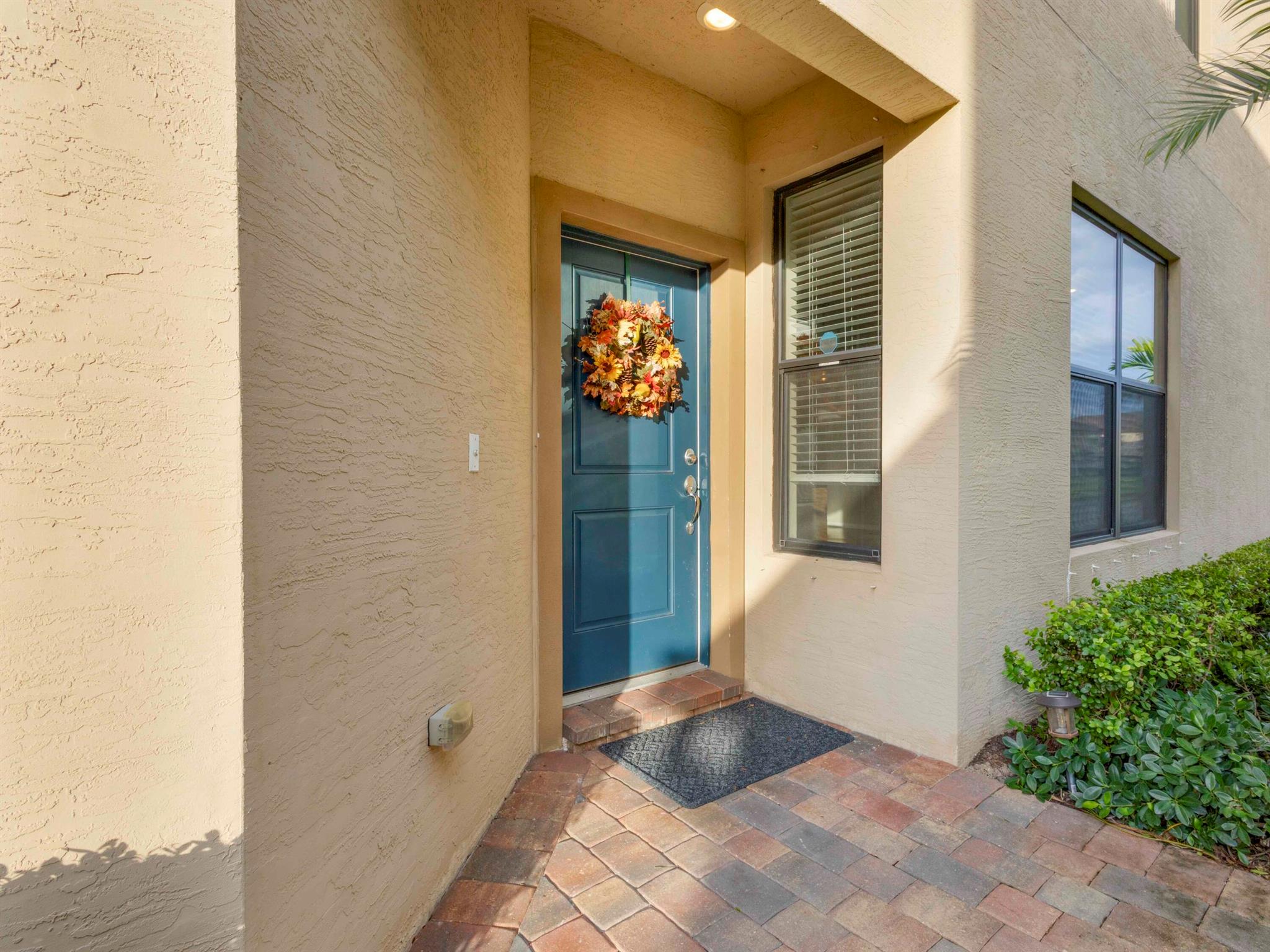 PRESTON SQUARE - Residential Lease