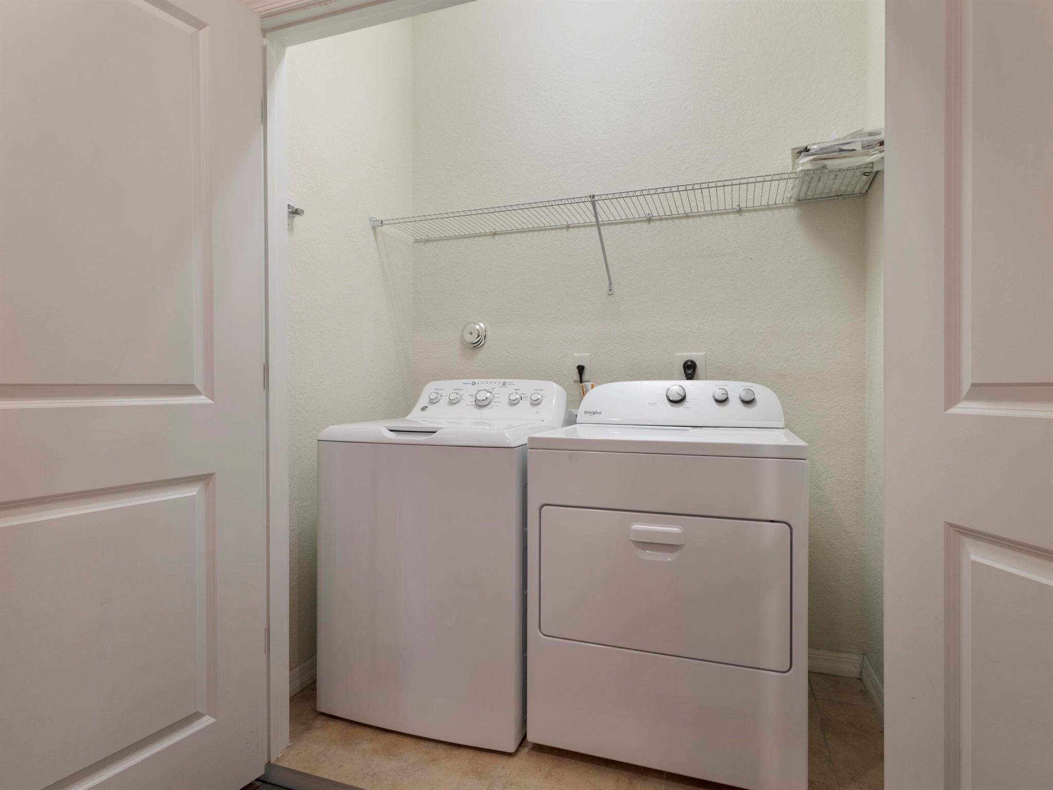 PRESTON SQUARE - Residential Lease