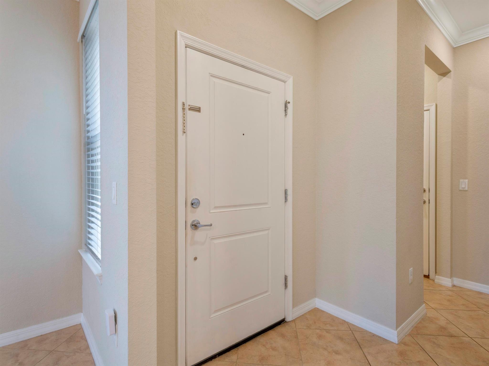 PRESTON SQUARE - Residential Lease