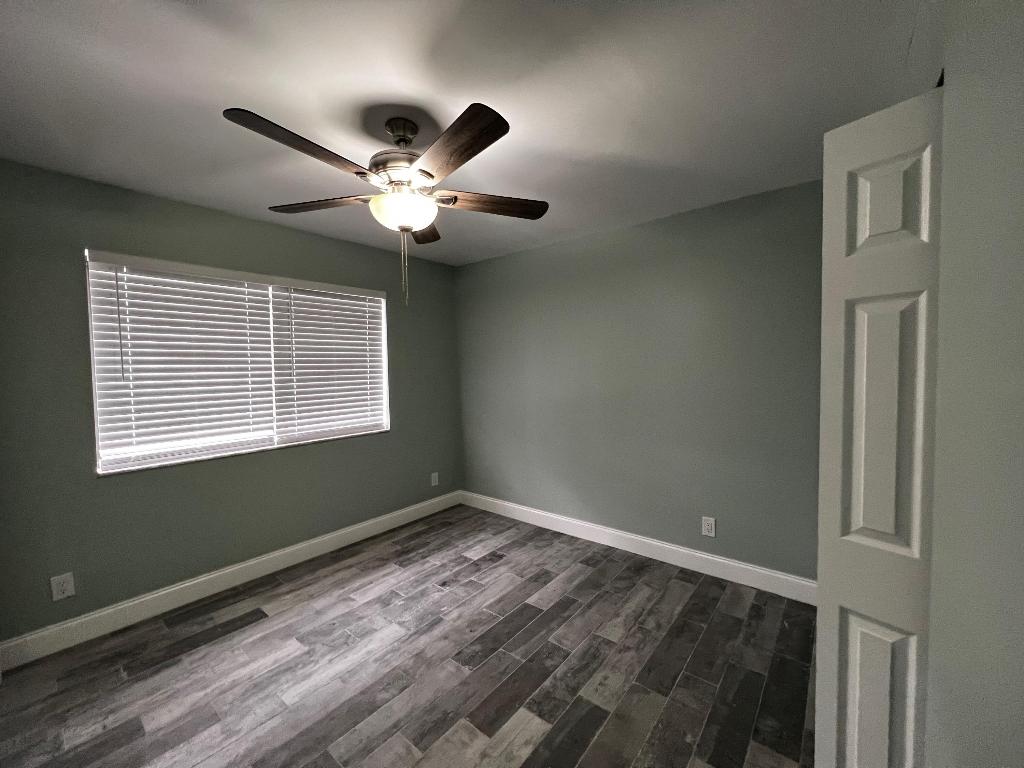 SUGAR POND MANOR OF WELLINGTON - Residential Lease