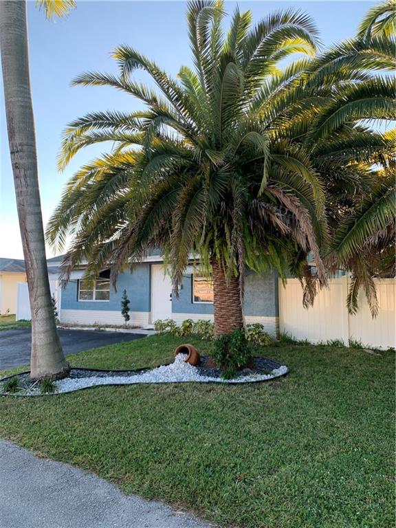 Vanguard Village In The - Residential