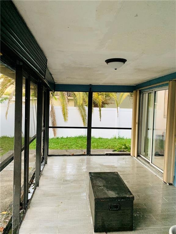 Vanguard Village In The - Residential