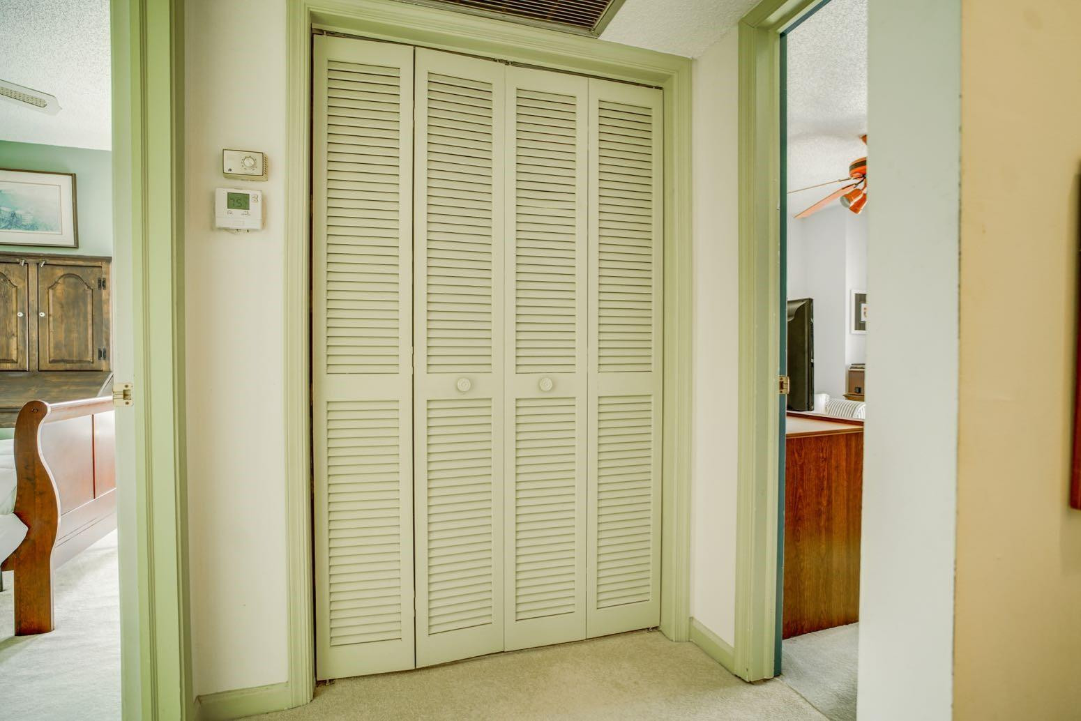 PALM-AIRE COUNTRY CLUB - Residential