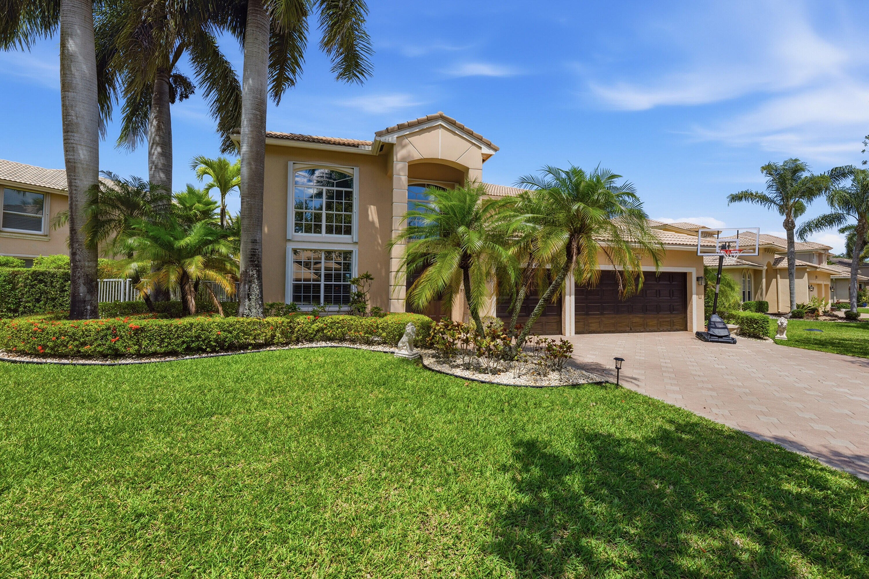 5947 NW 54th Circle