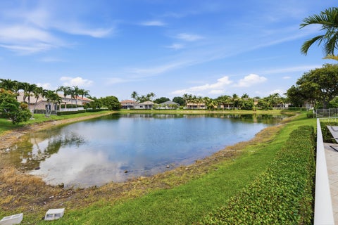 Tiny photo for 5947 NW 54th Circle, Coral Springs, FL 33067 (MLS # B26029334)