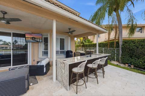 Tiny photo for 5947 NW 54th Circle, Coral Springs, FL 33067 (MLS # B26029334)
