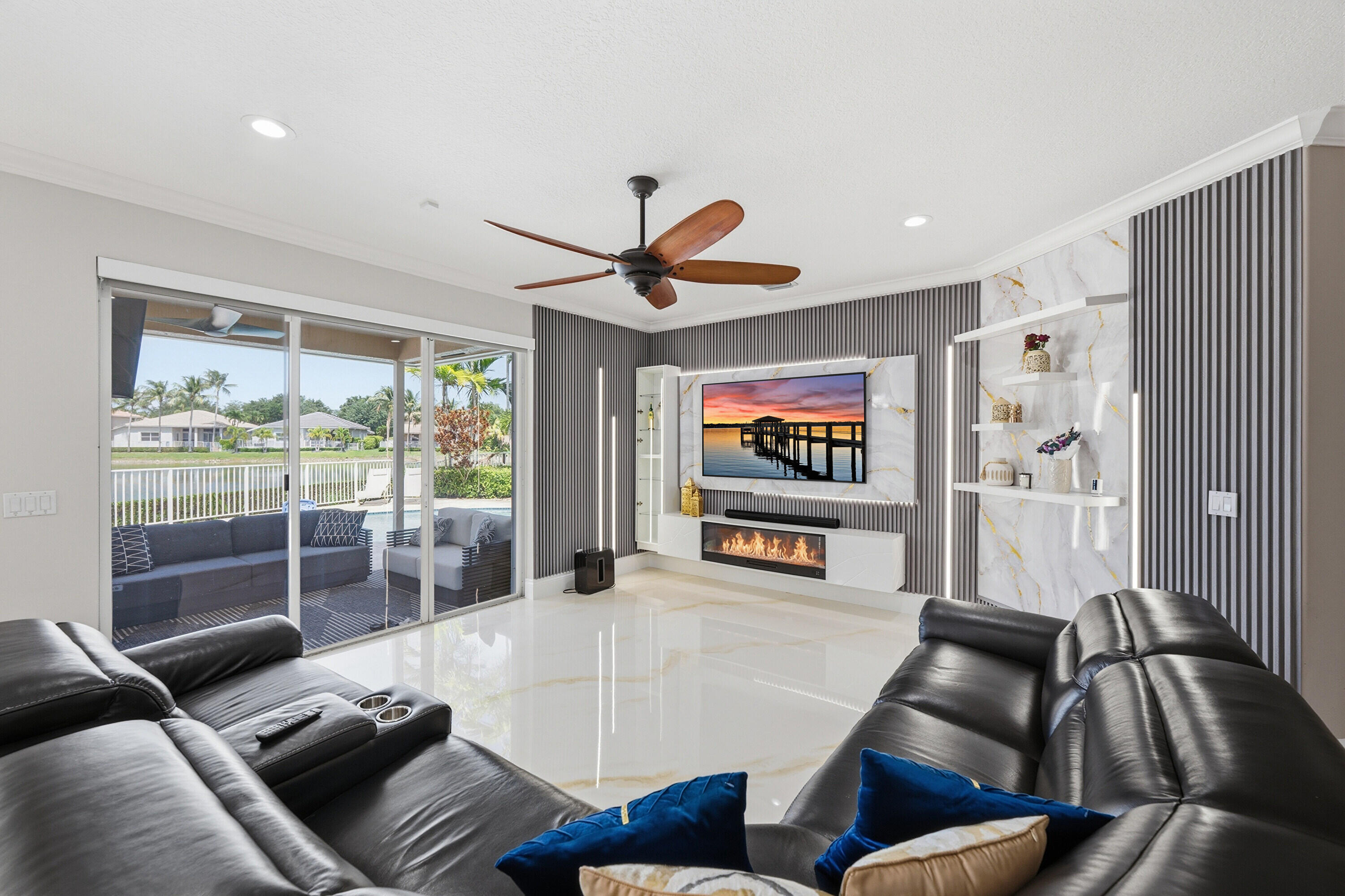 CORAL CREEK REPLAT NO 5 - Residential