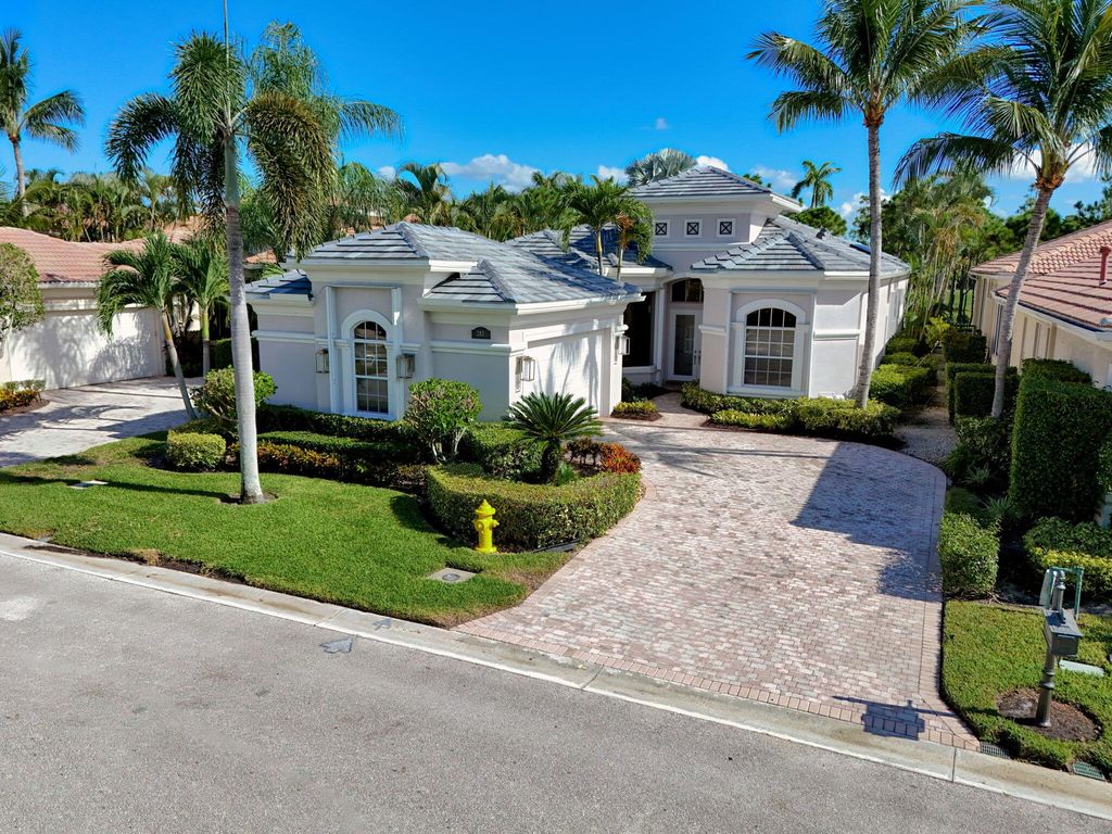 Photo of 283 Porto Vecchio Way, Palm Beach Gardens, FL 33418 (MLS # R11120042)