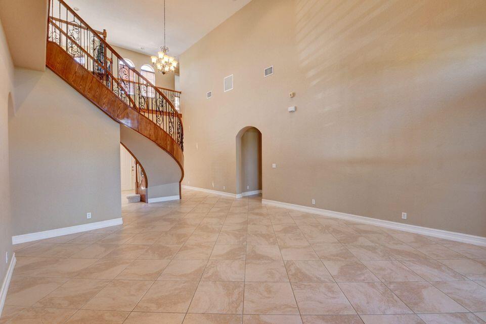 8800 Cobblestone Point Circle