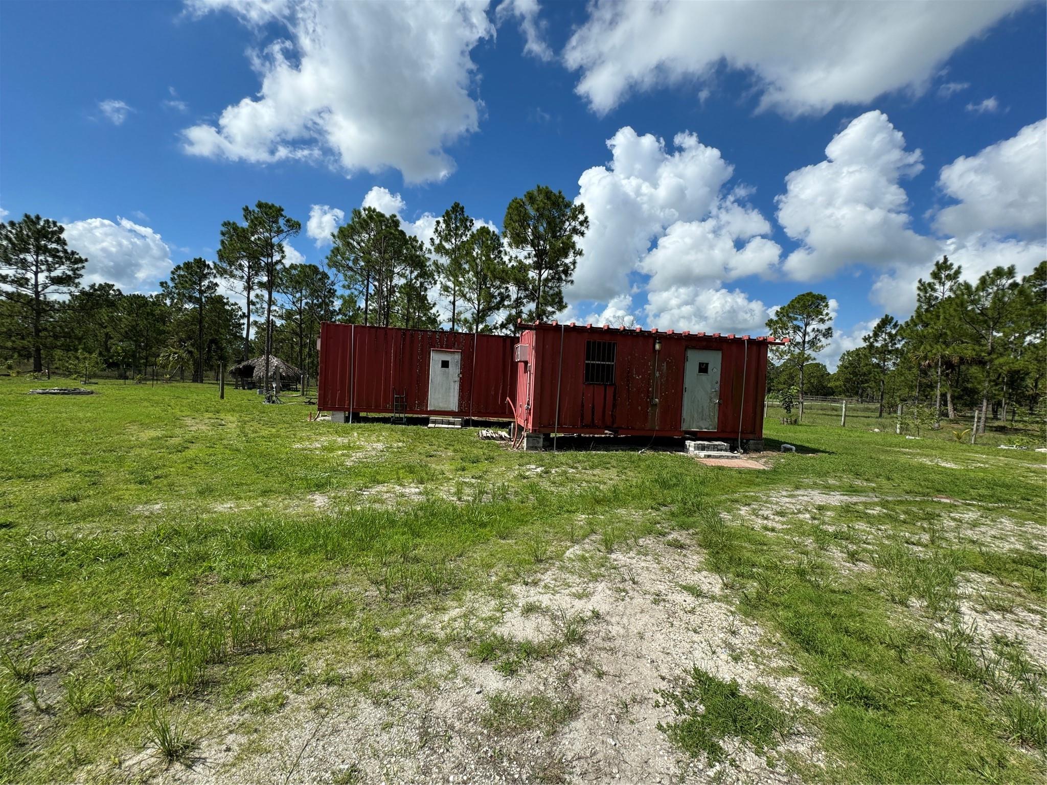 Photo 40 of 57 of 530 Hunting Club Ave mobile home