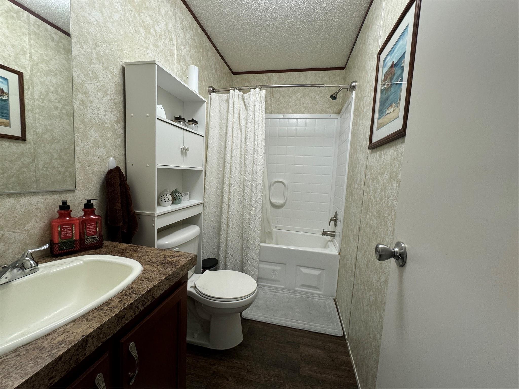 Photo 20 of 57 of 530 Hunting Club Ave mobile home