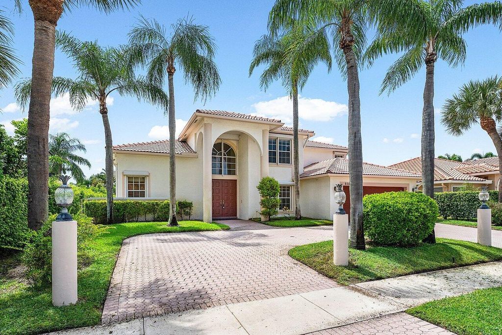 Photo of 9359 Aqua Vista Boulevard, Boynton Beach, FL 33437 (MLS # R11127266)