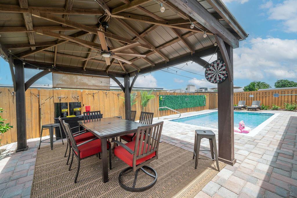 1445 Cindy Drive