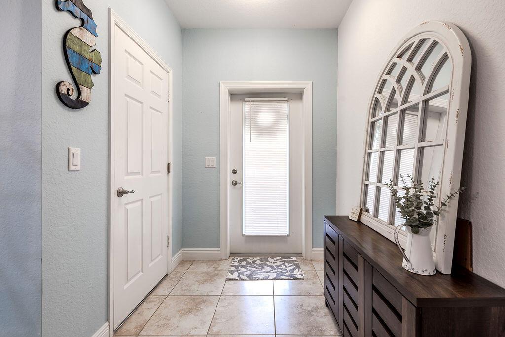 RIVER PLACE ON THE ST LUC - Residential Lease