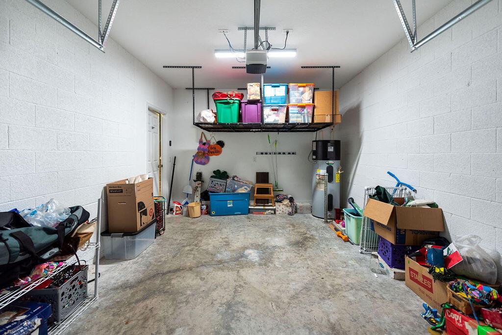 RIVER PLACE ON THE ST LUC - Residential Lease