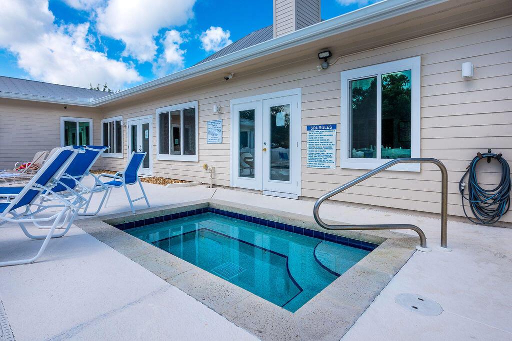 RIVER PLACE ON THE ST LUC - Residential Lease