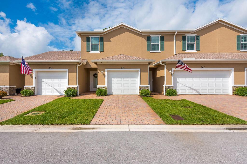 Open concept townhome with 2 bedrooms, 2.5 bathroom with a Den that can be easily converted into a 3rd. room. Beautiful Granite countertops located in a family-friendly and quiet area. The Flex space is perfect for a home office, and the lovely private screened-in lanai offers a view of the preserve. Experience Energy Star living in the amazing community of River Place. This home has it all, including impact energy-efficient windows, CBS and stucco construction, and architectural fiberglass composite shingles. The home is solar-ready. The attic is equipped with spray foam insulation to keep your electric bills low. Energy Star certified, with an Indoor Air Plus Package, Energy Star appliances, a hybrid water heater, and water-conserving plumbing fixtures