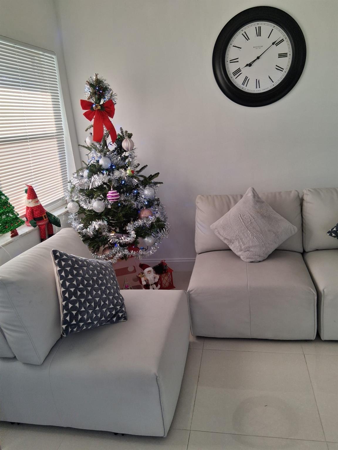 North Hollywood 4-1 B - Residential Lease