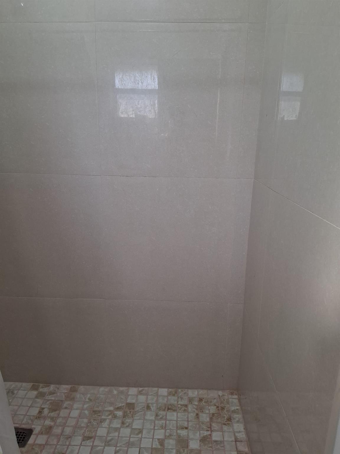 North Hollywood 4-1 B - Residential Lease