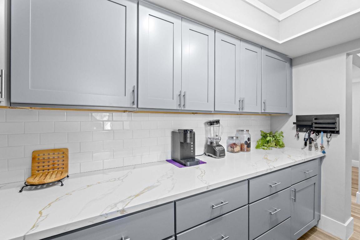 NORTHPORT CONDO APTS - Residential