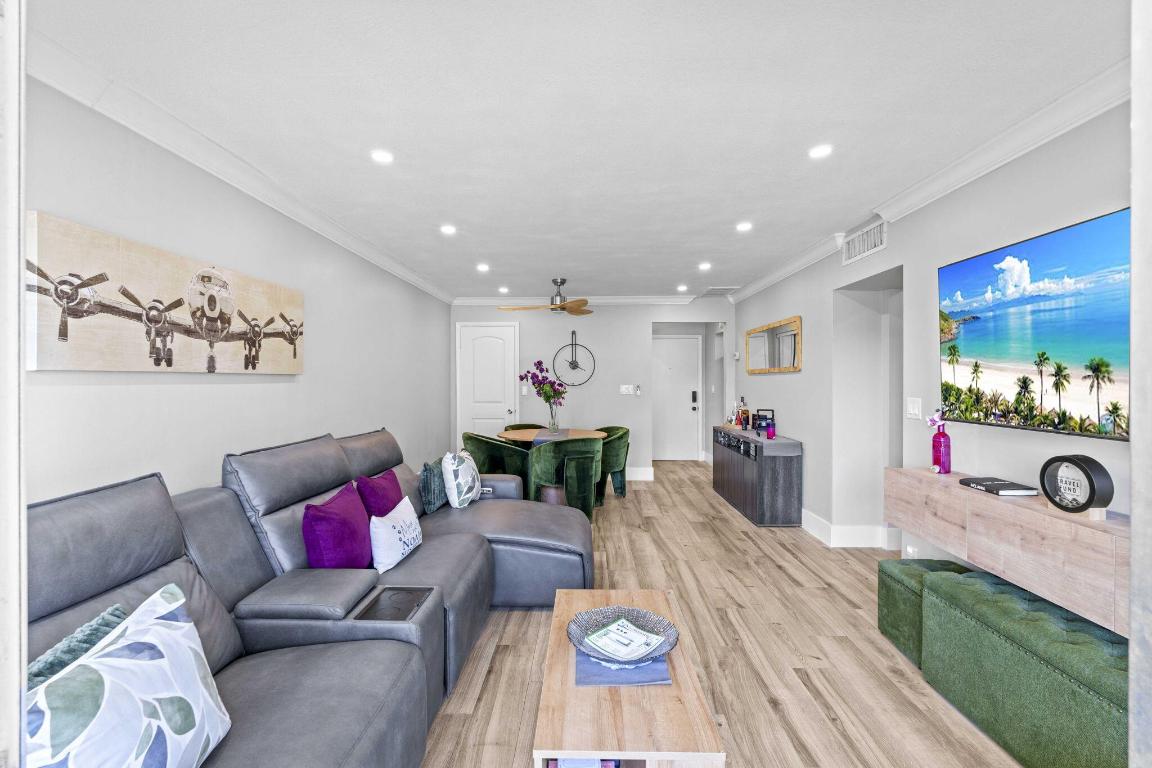 NORTHPORT CONDO APTS - Residential