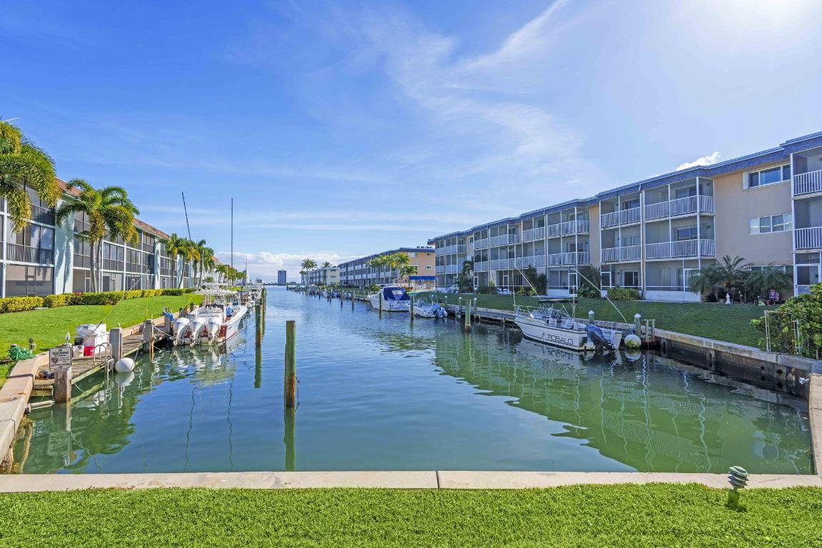 NORTHPORT CONDO APTS - Residential