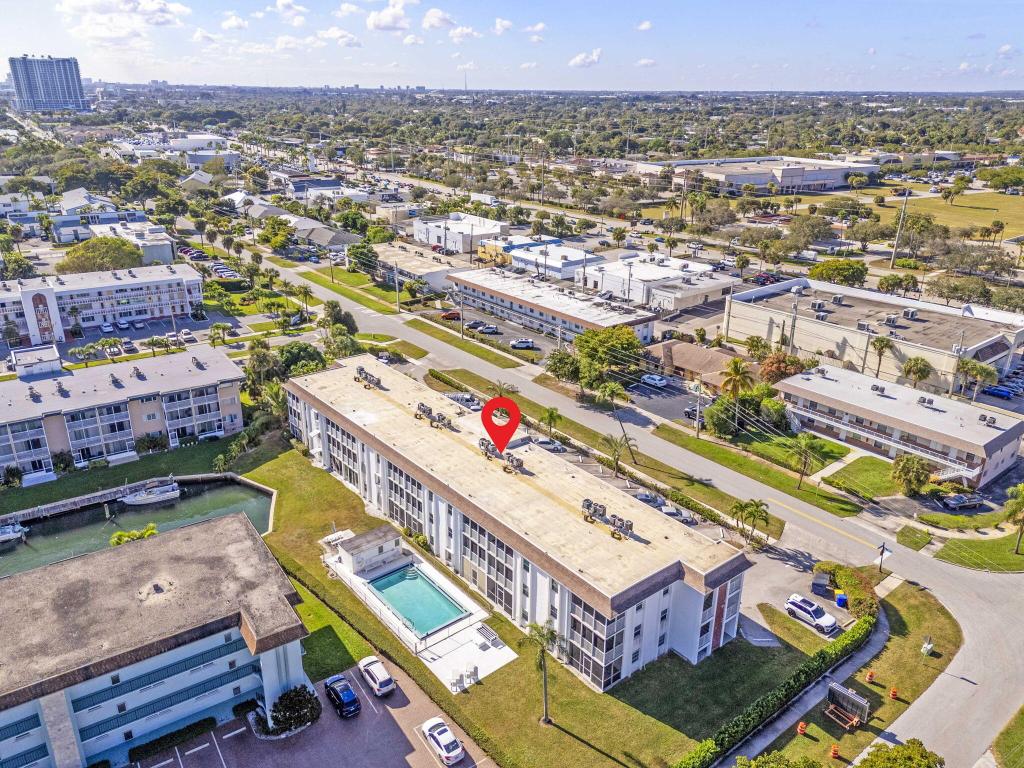 NORTHPORT CONDO APTS - Residential