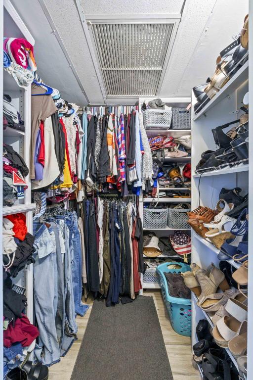 NORTHPORT CONDO APTS - Residential